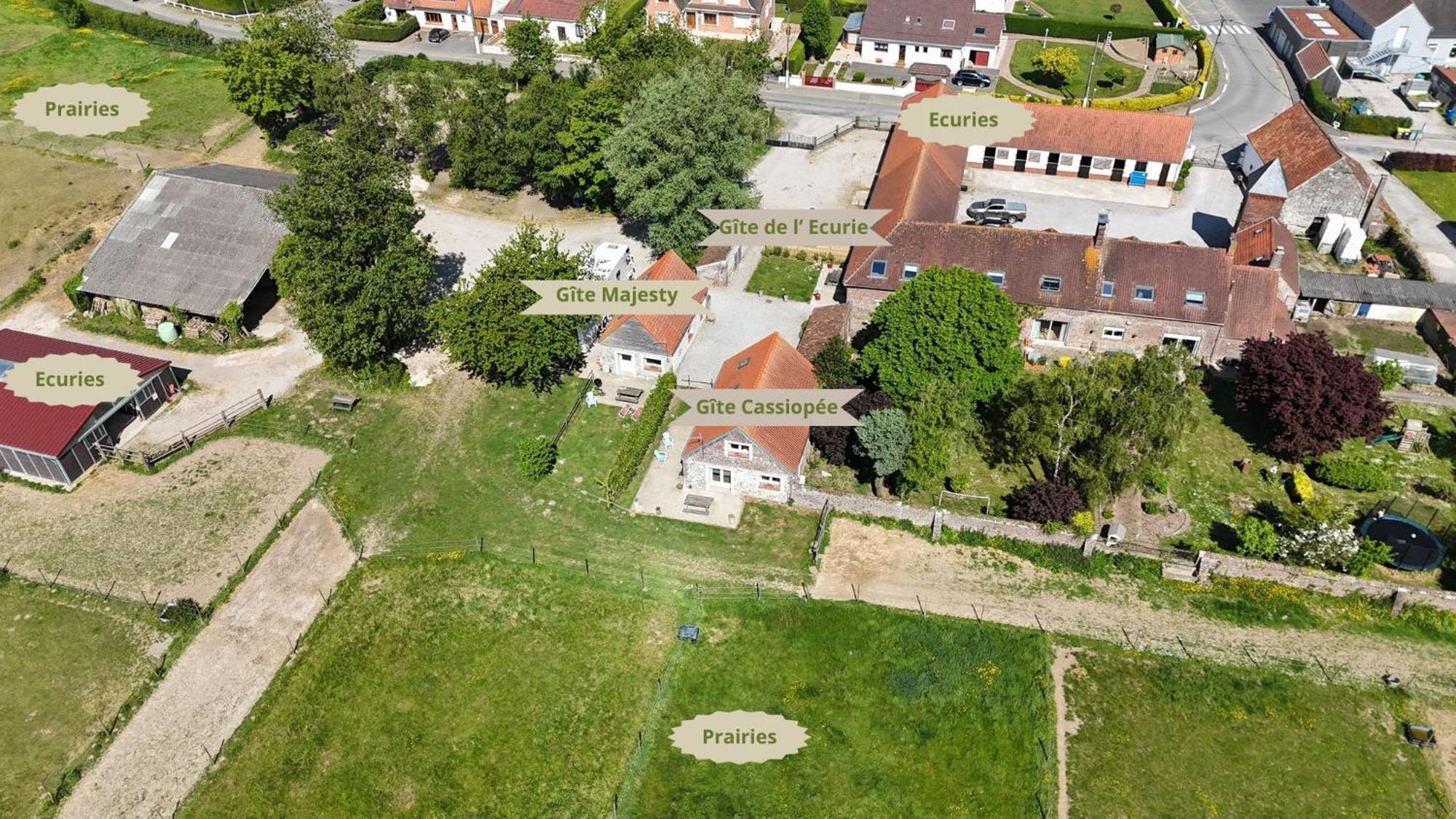 Le Clos De L'Angley Gites Et Ecurie Caffiers Exterior foto